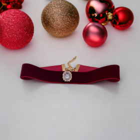 Luxurious Velvet Crystal Dog Collar (size: 10")